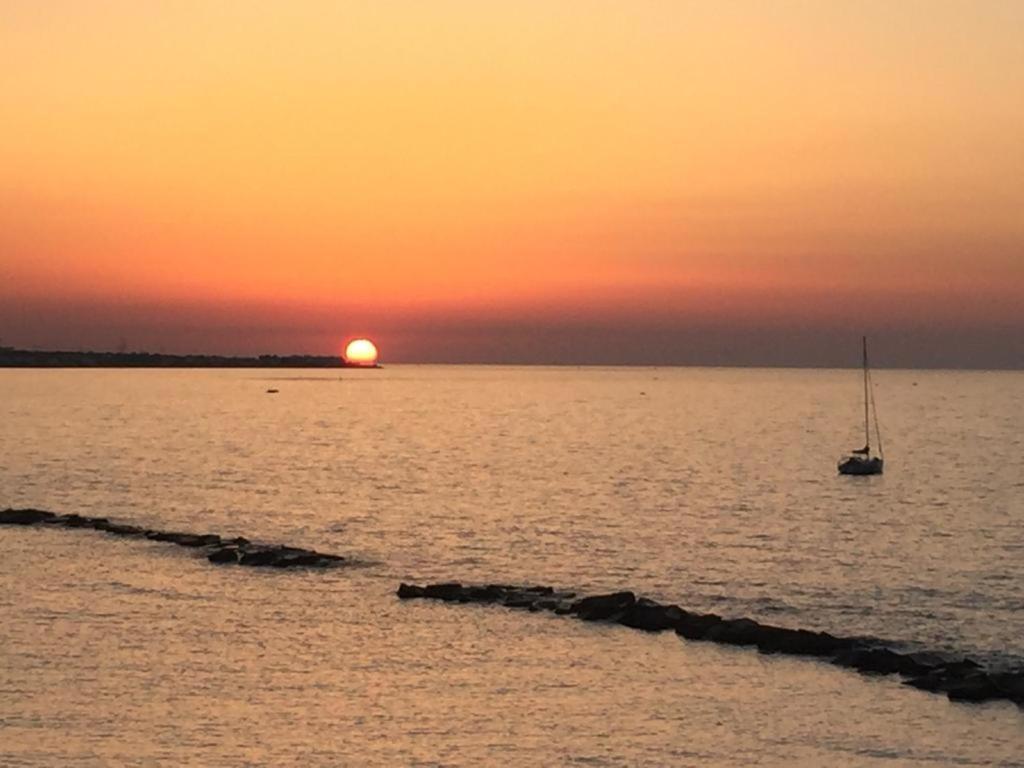 La Mia Terrazza Sul Mare - Mared'Amare Apartment Bari Luaran gambar